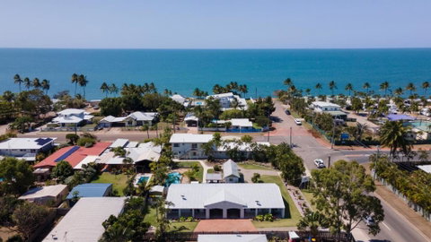 Palm View Holiday Apartments - Surfers Gold Coast 2