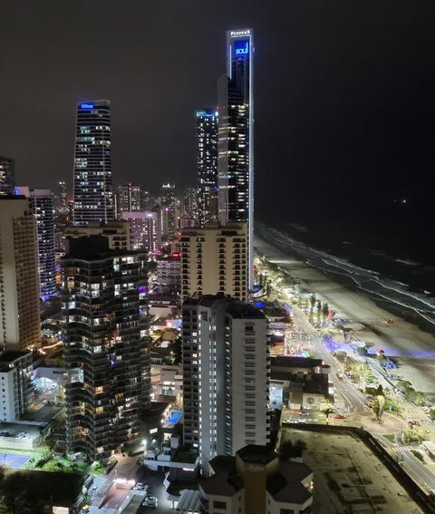 Peninsula Surfers Paradise - Hosted By Coastal Letting - Surfers Gold Coast 2