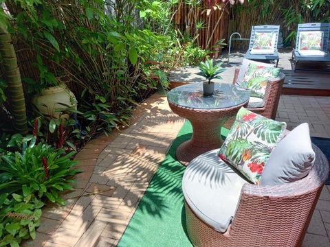 Palm Garden Villa-Apt With Tropical Courtyard At Cronulla Beach - Surfers Gold Coast 2