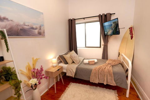 PodBed Coogee Beachside - Surfers Gold Coast 1