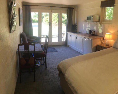Pierrepoint Accommodation - Surfers Gold Coast 0