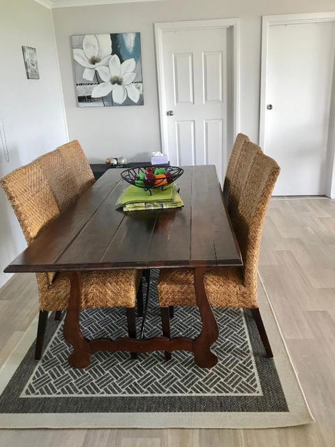 Pine View Holiday Rental - Surfers Gold Coast 3