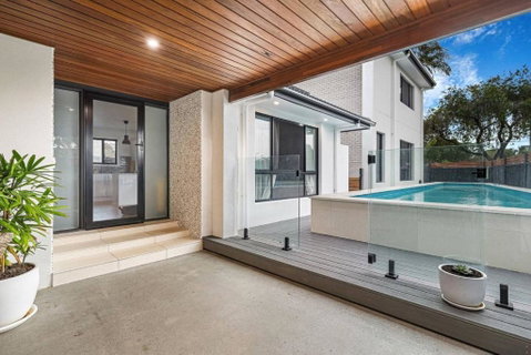 Pool House Hideaway - Surfers Gold Coast 0