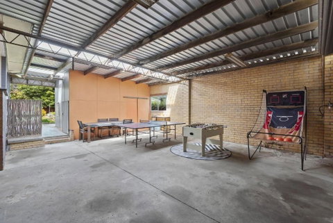 Portside Rest - Surfers Gold Coast 1
