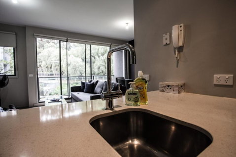 ReadySet Apartments On Altona - Surfers Gold Coast 3
