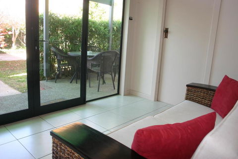 Primrose Cottage - Surfers Gold Coast 3