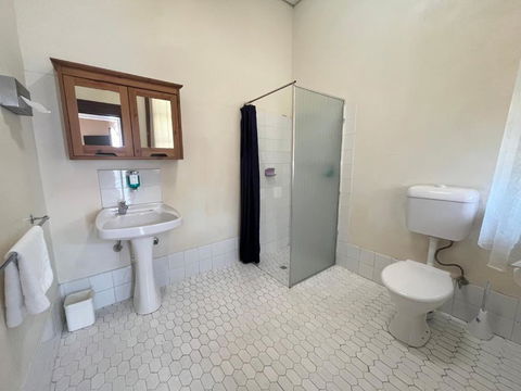 Princes Lodge Motel - Surfers Gold Coast 1