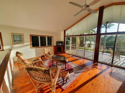 Private Rainforest Ridge Retreat - Surfers Gold Coast 0
