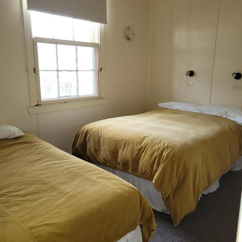 Pub In The Paddock - Surfers Gold Coast 2