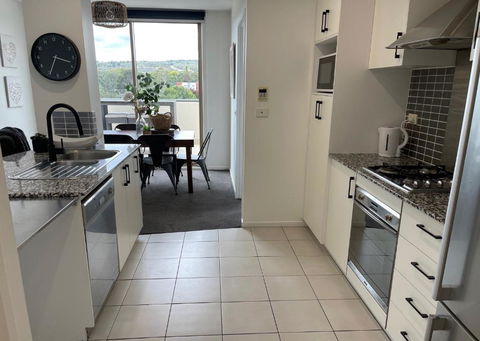 Qbn Cracker: 2BR, 2BA, 2 Secure B/ Ment Car Parks - Surfers Gold Coast 3