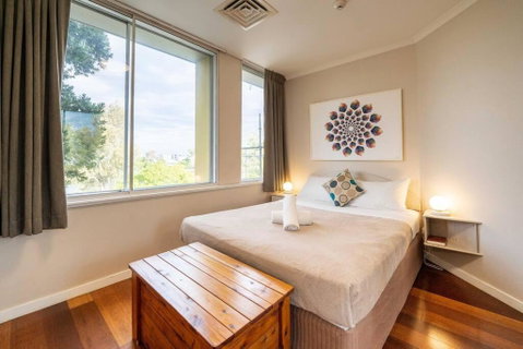 Quaint Auchenflower 1B1B Apt W Parking Close To UQ - Surfers Gold Coast 0