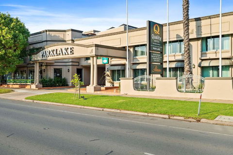 Quality Hotel Parklake Shepparton - Surfers Gold Coast 1