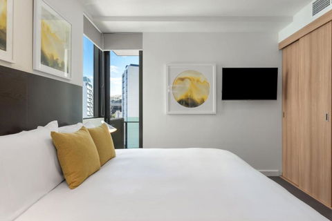 Quattro Apartments - Surfers Gold Coast 1
