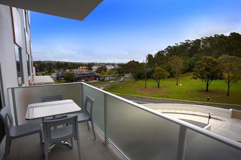 Quest Campbelltown - Surfers Gold Coast 1