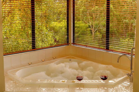 Rainbow Trail Chalets - Surfers Gold Coast 1