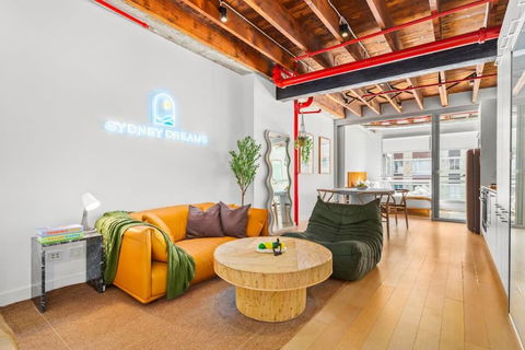 Quirky Loft By Sydney Dreams - Surfers Gold Coast 0