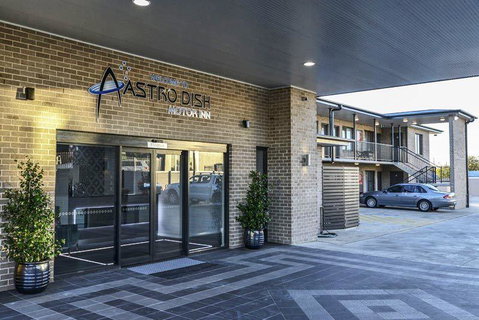 Astro Dish Motor Inn - Surfers Gold Coast 0