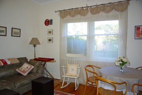 At Eleven - La Petite Maison - Surfers Gold Coast 0