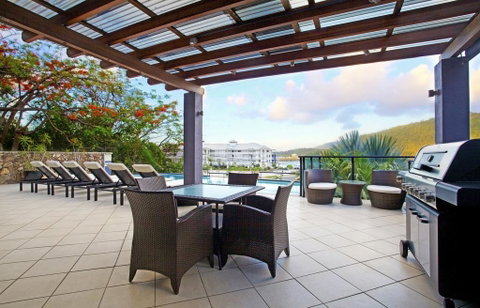 At Waterfront Whitsunday Retreat - Adults Only - Surfers Gold Coast 0