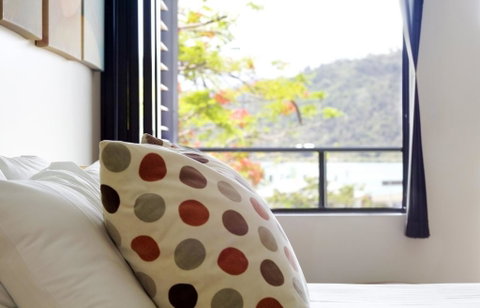 At Waterfront Whitsunday Retreat - Adults Only - Surfers Gold Coast 2