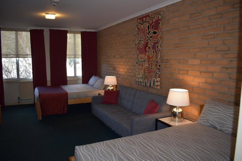 Attunga Alpine Lodge & Apartments - Surfers Gold Coast 3
