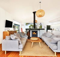 Ayana Beach House - Pet Friendly - Opposite Beach - Surfers Gold Coast