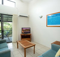 Baden 86 - Rainbow Shores Walk To Beach Top Floor Air conditioned Unit - Surfers Gold Coast
