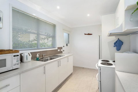 Bagnall Avenue, 1 - Surfers Gold Coast 2