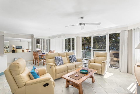 Bagnall Beach Apartments Unit 5-153 Government Rd - Surfers Gold Coast 0