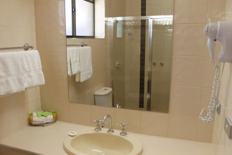 Bakery Hill Motel - Surfers Gold Coast 3