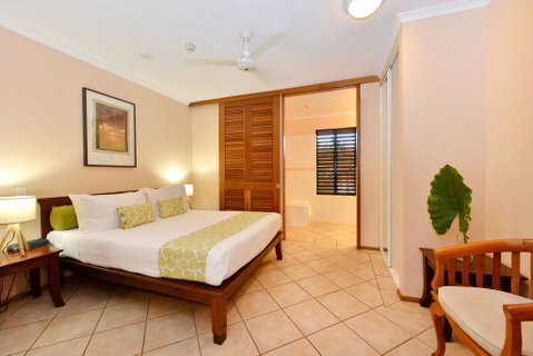 Balinese Breeze - Surfers Gold Coast 1