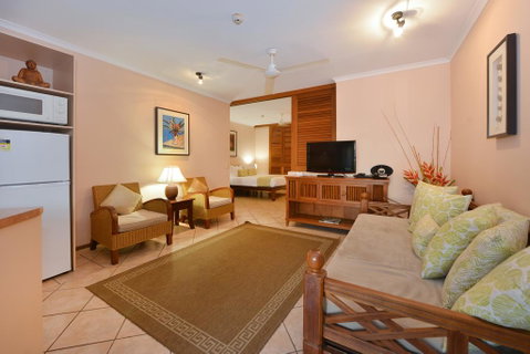 Balinese Breeze - Surfers Gold Coast 0