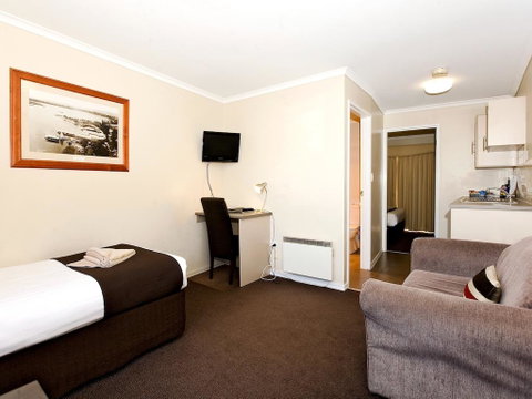 Ballarat Central City Motor Inn - Surfers Gold Coast 2
