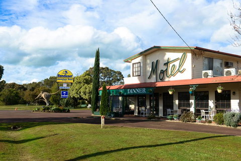 Bandicoot Motor Inn Hamilton - Surfers Gold Coast 0