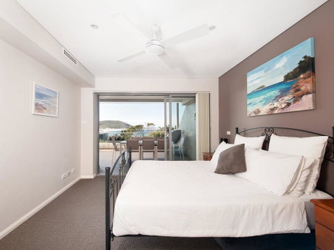 Barefoot Bliss @ Fingal Bay - Surfers Gold Coast 2