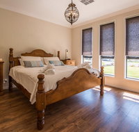 Barossa Family Holiday Home - Surfers Gold Coast