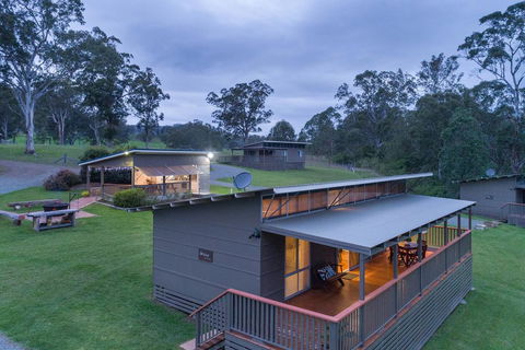 Barrington Riverside Cottages - Surfers Gold Coast 0