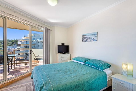 Barrington, Unit 814/43-45 Shoal Bay Road - Surfers Gold Coast 3