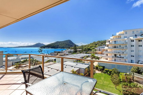 Barrington, Unit 814/43-45 Shoal Bay Road - Surfers Gold Coast 0