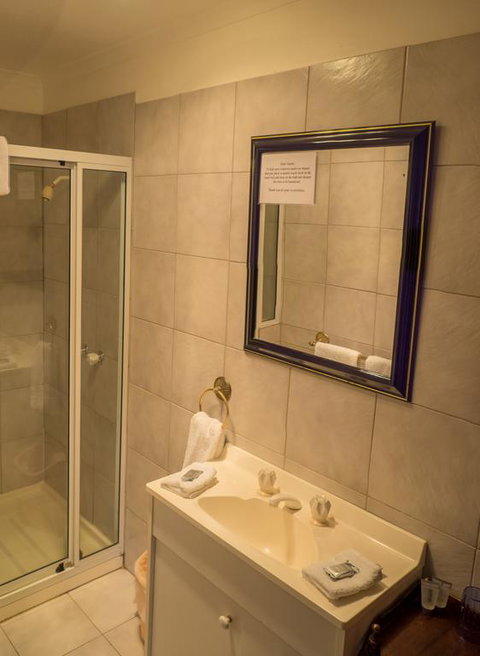 Battery Point Manor - Surfers Gold Coast 3