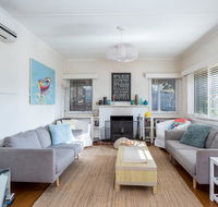 Bay Cottage - Surfers Gold Coast