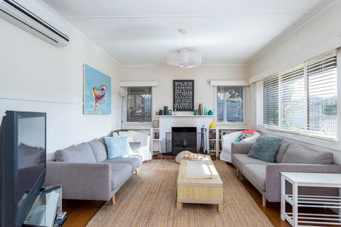 Bay Cottage - Surfers Gold Coast 0