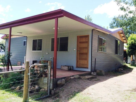 Bay Creek Guest House - Surfers Gold Coast 3