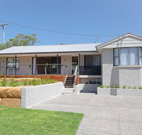 Bay Dream Believer' 16 Verona Road - pet friendly Boat Parking  WIFI - Surfers Gold Coast