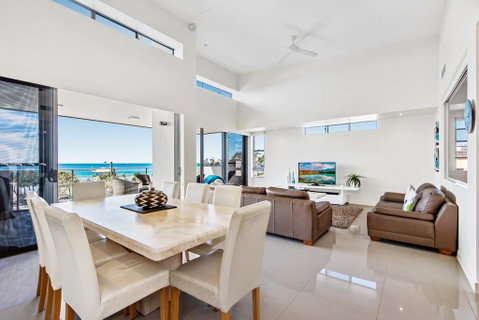 Beaches On Maroochy 1 Beach Parade - Surfers Gold Coast 1
