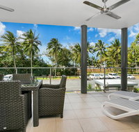 Beachfront Apartment with Ocean Views 4 - Surfers Gold Coast