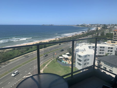 Beachfront Towers - Surfers Gold Coast 3