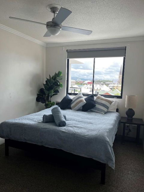 Republic Apartment - Surfers Gold Coast 1