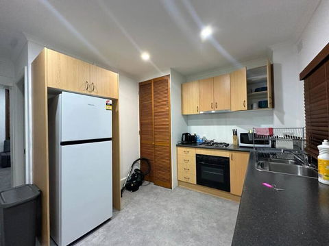 Remarkable 2 Bedroom House At The Centre Of Darlinghurst - Surfers Gold Coast 3