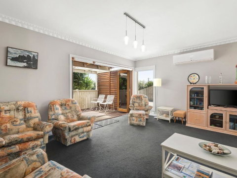 Resarf Retreat - Surfers Gold Coast 3